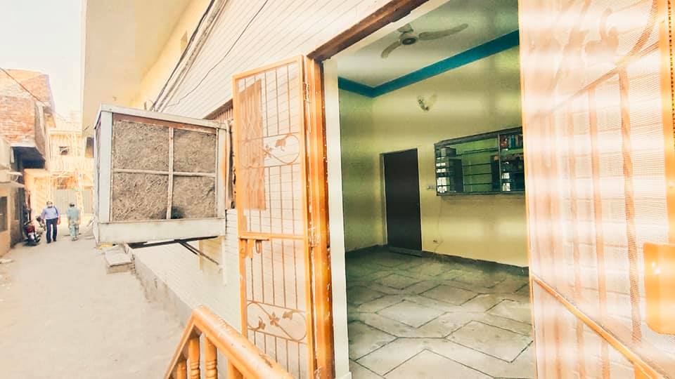 House for sale near to Canal road at Chaman park Fateh garh Lahore