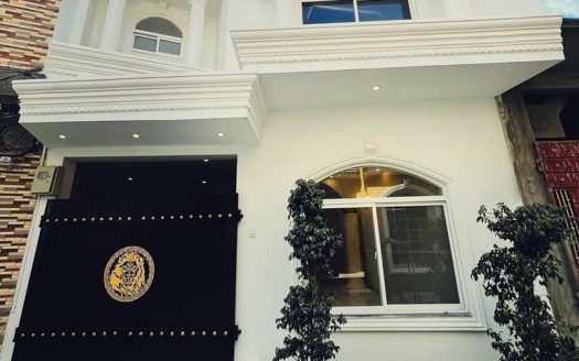 House for sale near Shahkam Chowk Lahore