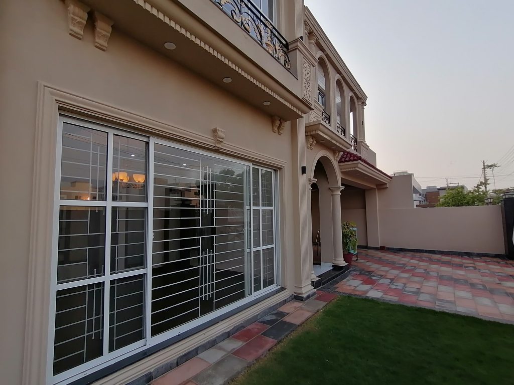 Bungalow for sale in State Life Housing Society Lahore Punjab