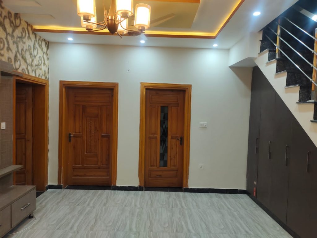 House for sale in Abu Bakar Block Bahria Town Phase 8 Rawalpindi